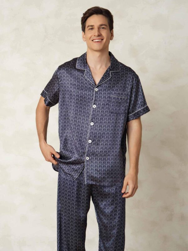 100% mulberry Silk Men's Navy Ginkgo Print Pajamas Set with Short Sleeve and Pants