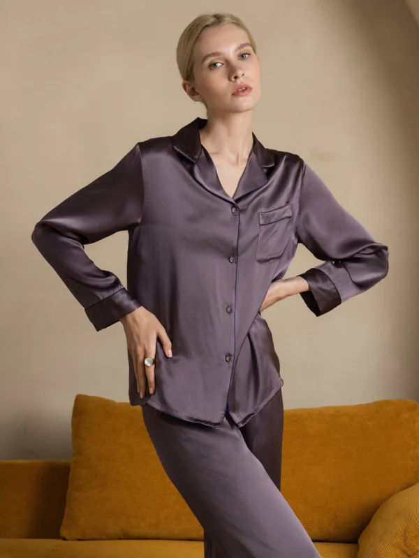 100% mulberry silk Women's Long pure silk satin Pajamas Set with outlines silhouette - Image 2