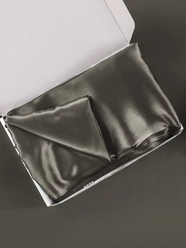 22momme 100% Mulberry Silk Pillowcase, Envelope Closure (Buy 3, Get 1 Free) - Image 11