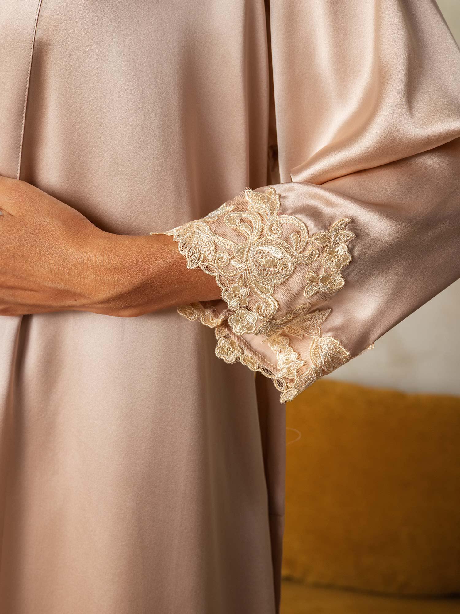 Elegant Pure mulberry Silk charmeuse Nightgown & Robe Set 2Pcs with lace design - Image 3