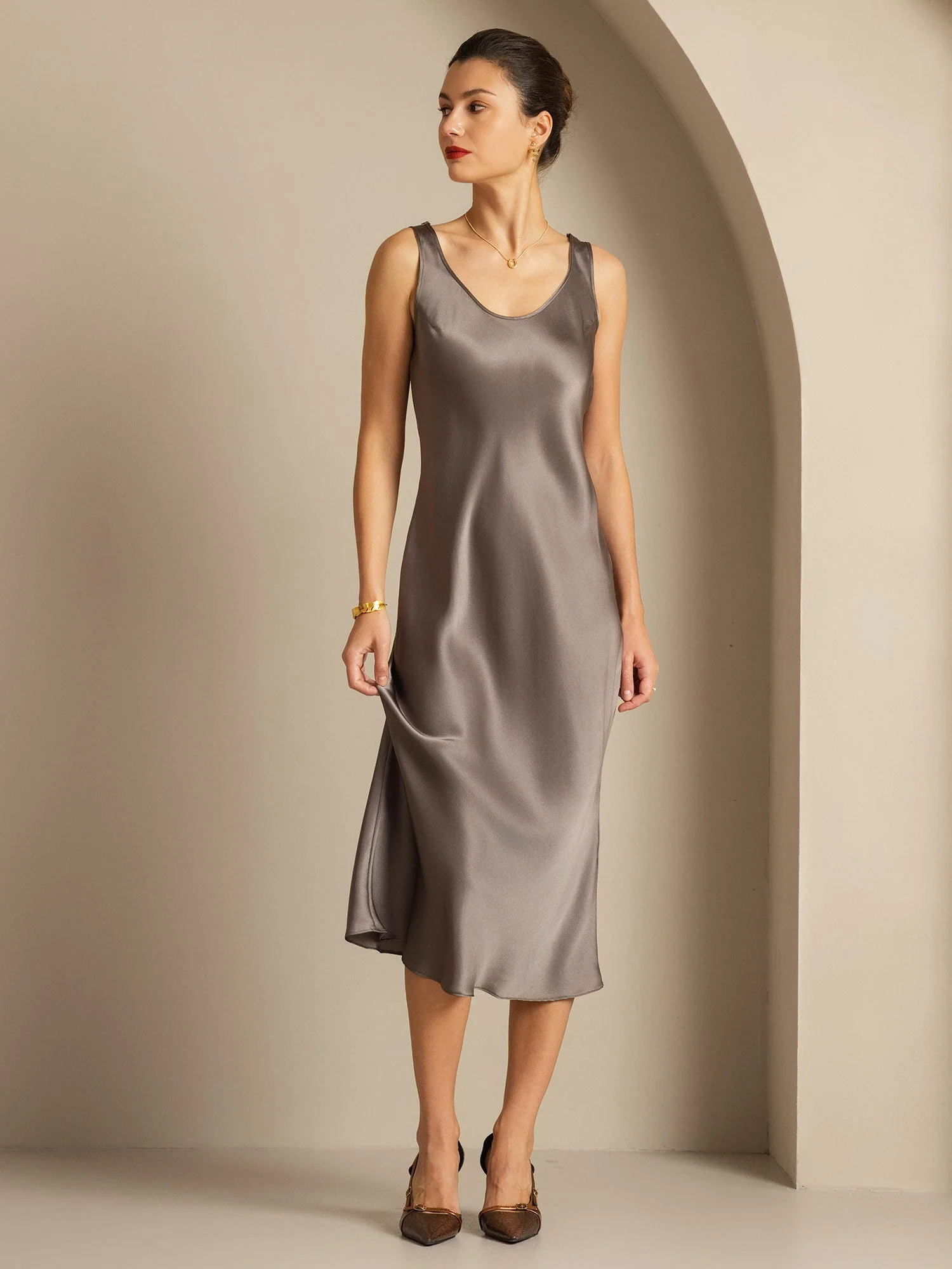 100% mulberry Silk charmeuse Sleeveless U Neck Midi Dress - Image 1