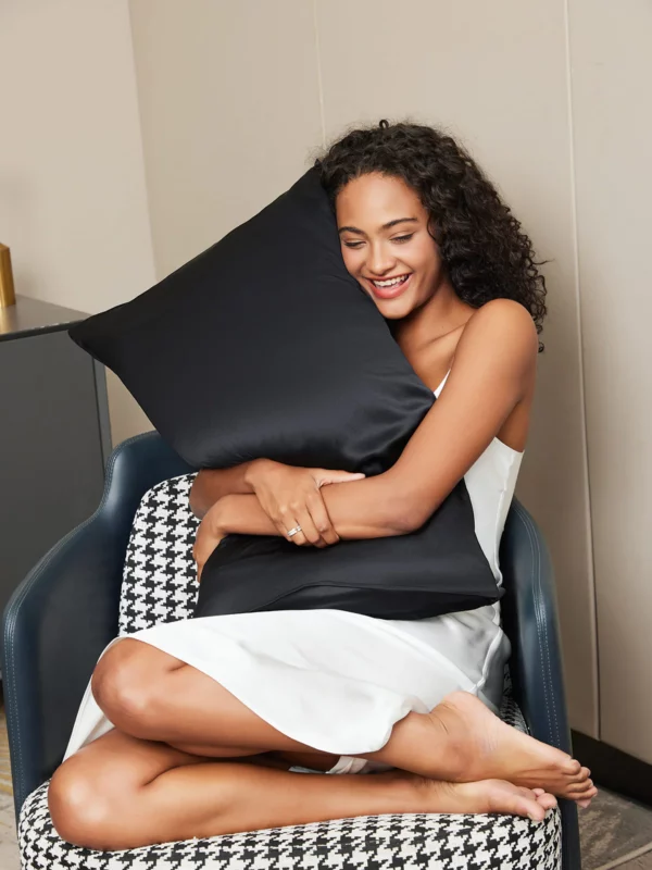 30Momme Luxurious 100% mulberry Silk Pillowcase - Envelope - Image 2