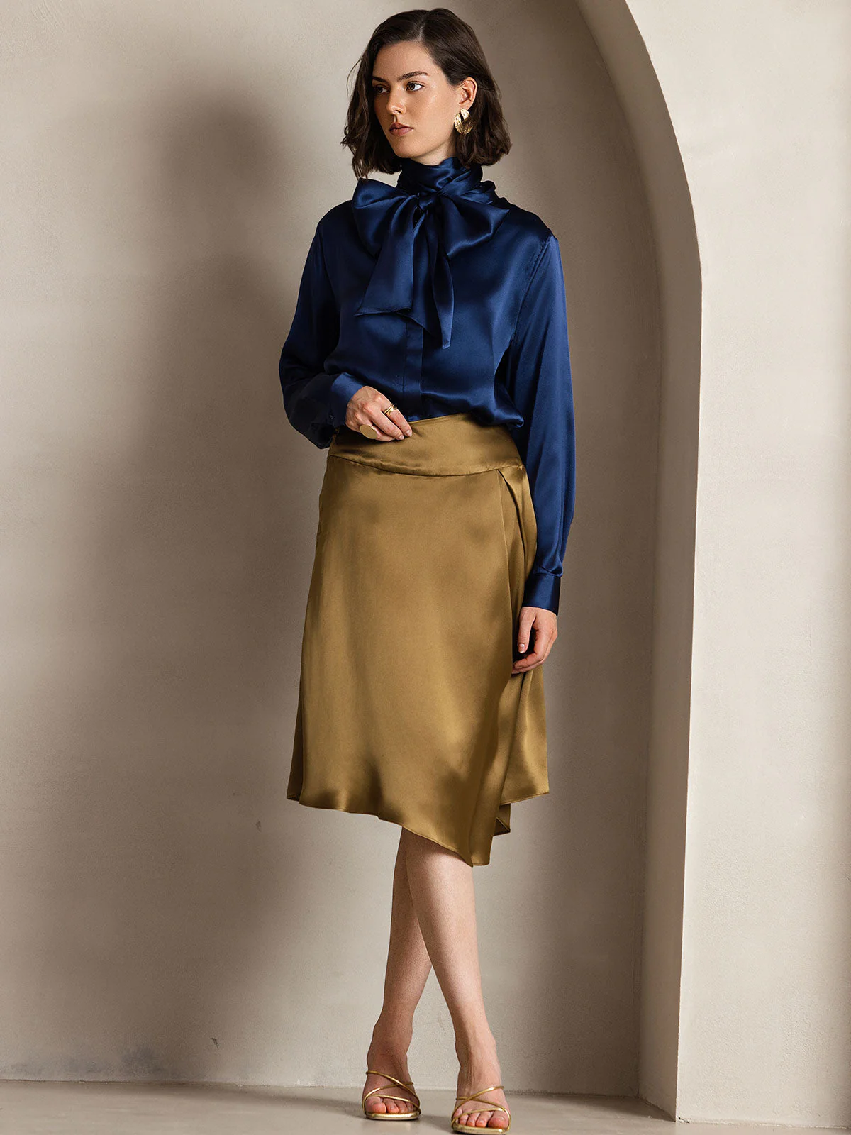 19 momme mulberry Silk Long Sleeve High Neck Bow Tie Blouse - Image 2