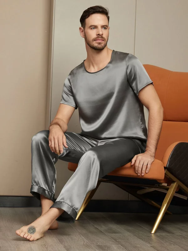 100% mulberry Silk Short Sleeve Round Neck Men's Pajamas Set with Pants - Image 6