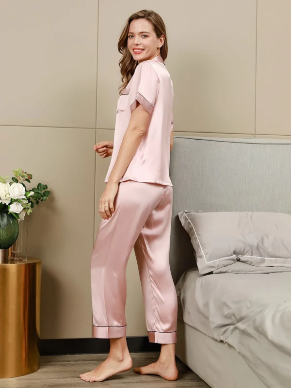 100% mulberry silk Women's short sleeve silk Pajamas Set with outlines silhouette - Image 4