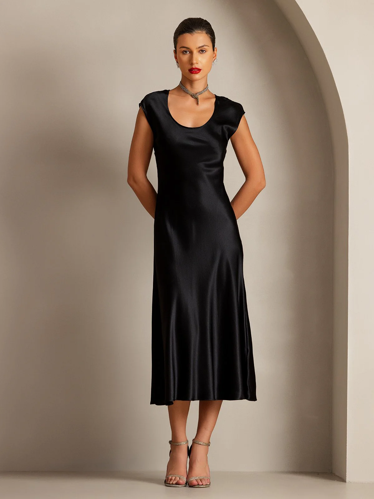 19Momme mulberry Silk Cap Sleeve Round Neck Midi Dress - Image 1