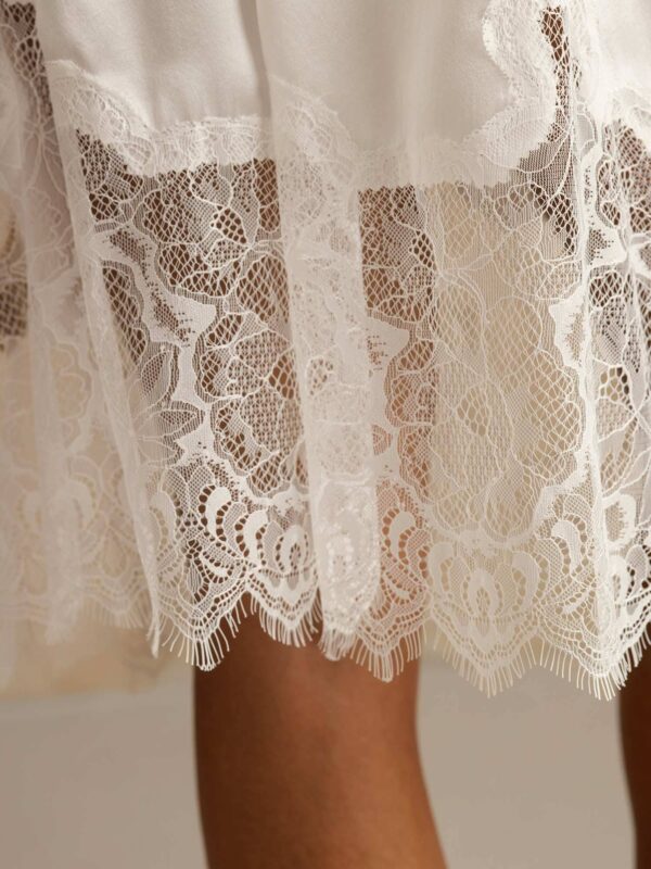 19Momme mulberry Silk Spaghetti Strap V-neck Nightgown with Lace Design - Image 5