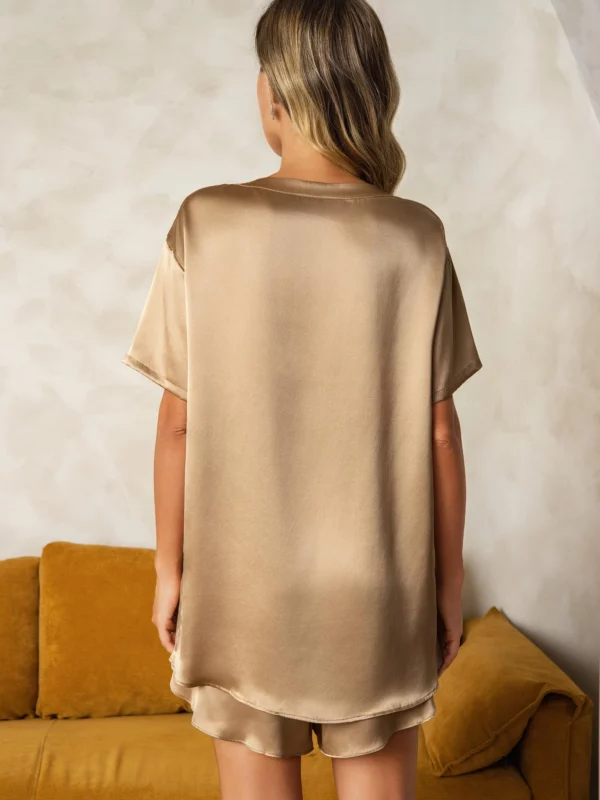 100% mulberry Silk Short Sleeve Round Neck Women's Pajamas Set - Image 5