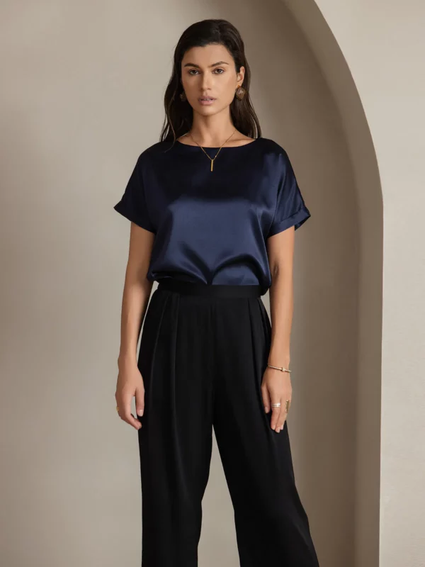 19Momme mulberry Silk Short Sleeve Boat Neck Women's T-Shirt - Image 10